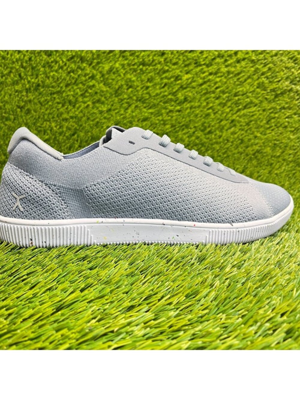 Flux Adapt Trainer Gray White Mens Size 11.5 Athletic Waking Knit Shoes Sneakers